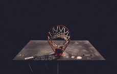 足球彩票|凯恩专访，饮食严谨与皮短裤文化下的职业蜕变