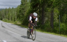 中国体彩|穆帅严父论回应更衣室质疑，批评源于责任，而非对立